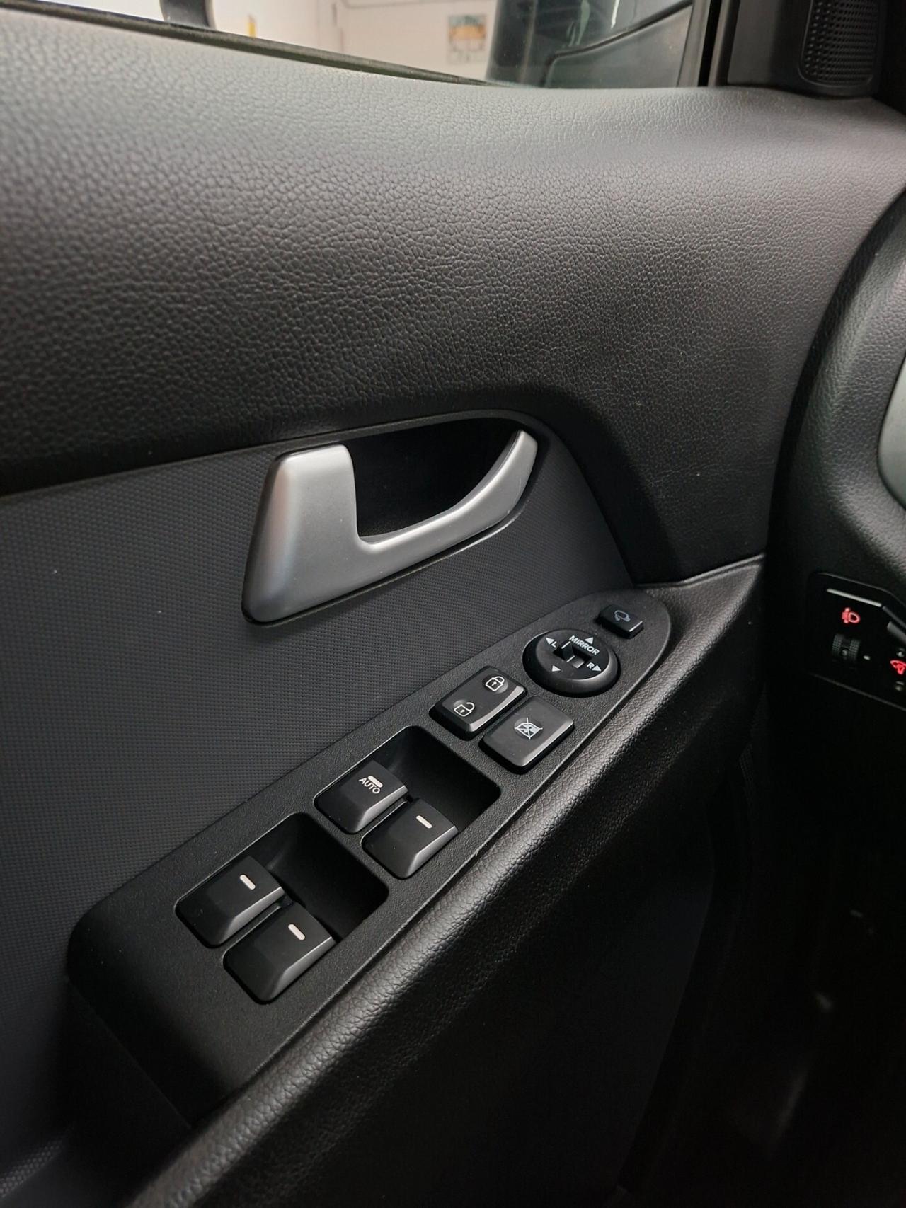 Kia Sportage 1.7 CRDI VGT 2WD 116cv High Tech