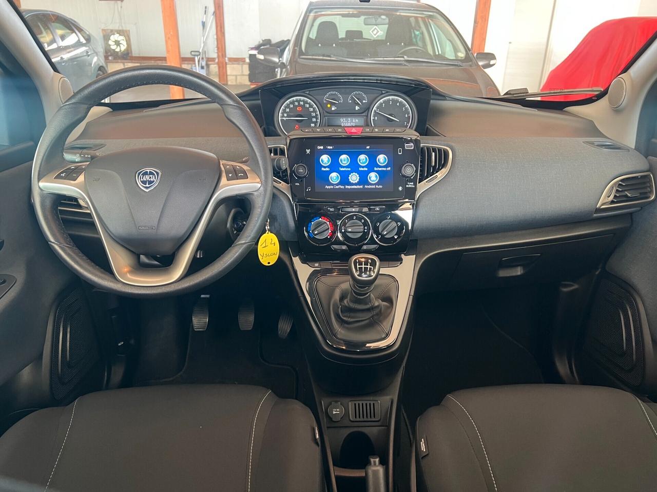 Lancia Ypsilon 1.0 FireFly 5 porte S&S Hybrid Ecochic Gold