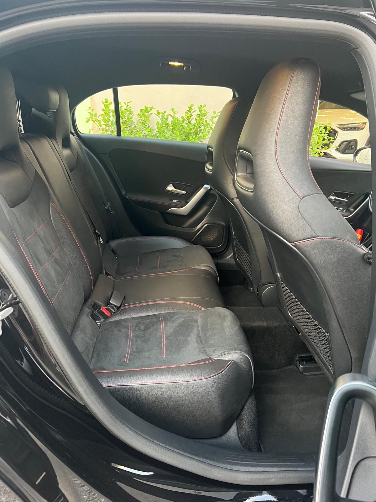 Mercedes-benz A 180d Automatic Premium Amg