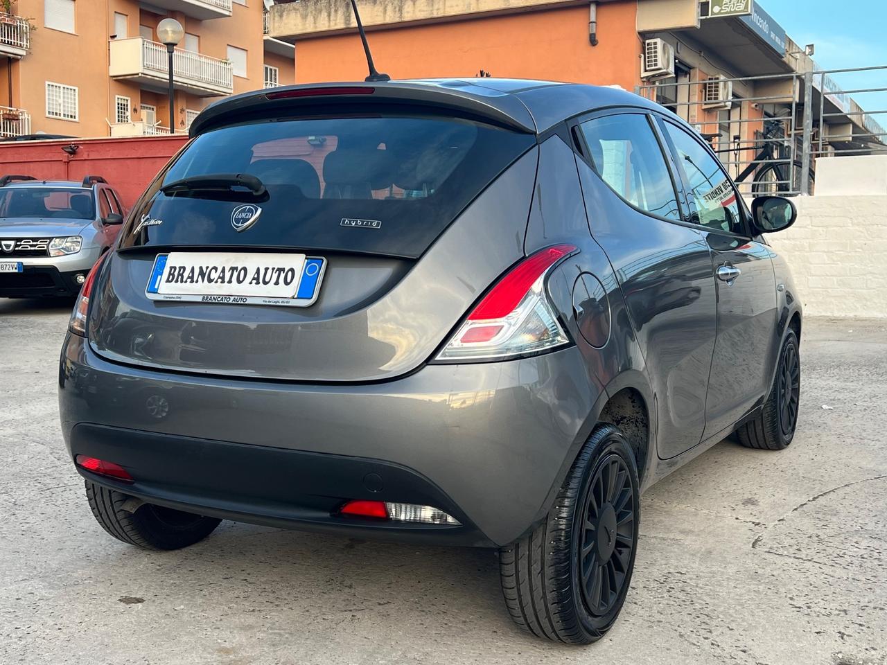 Lancia Ypsilon 1.0 FireFly 5 porte S&S Hybrid IN PROMOZIONE