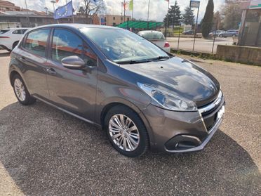 Peugeot 208 PureTech 82 5p. GPL Allure