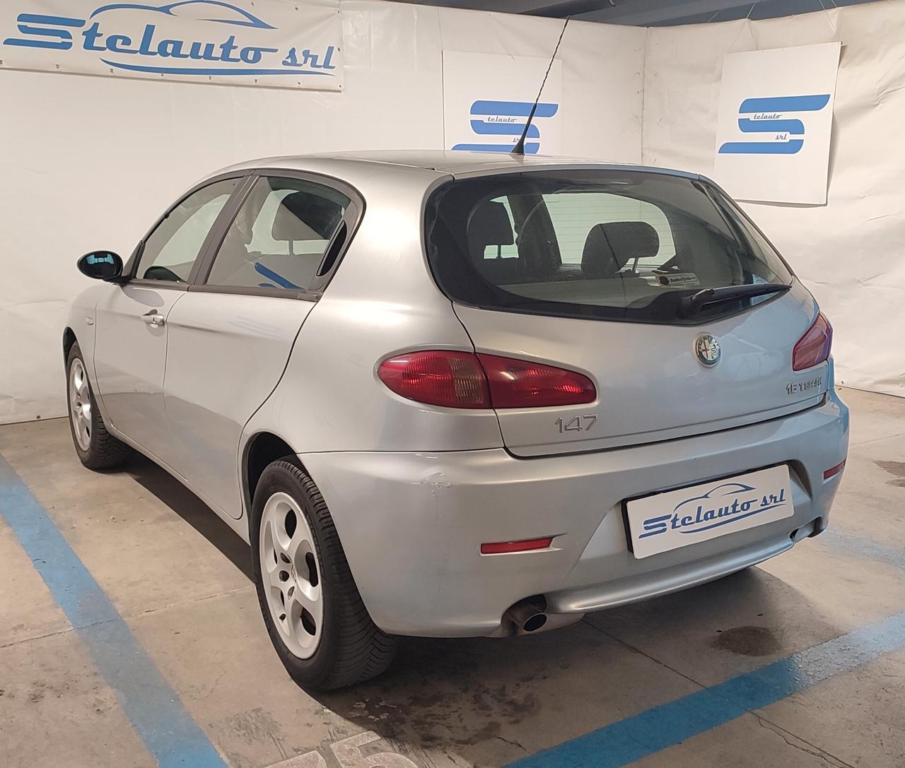 Alfa Romeo 147 1.6 16V TS BENZINA/GPL 5 porte NEOPATENTATO Distinctive