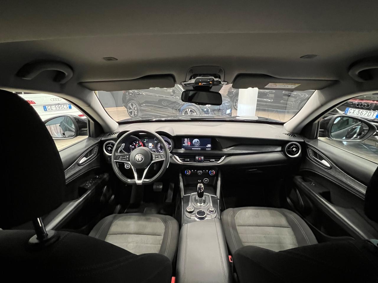 Alfa Romeo Stelvio 2.2 Turbodiesel 160 CV AT8 RWD Business