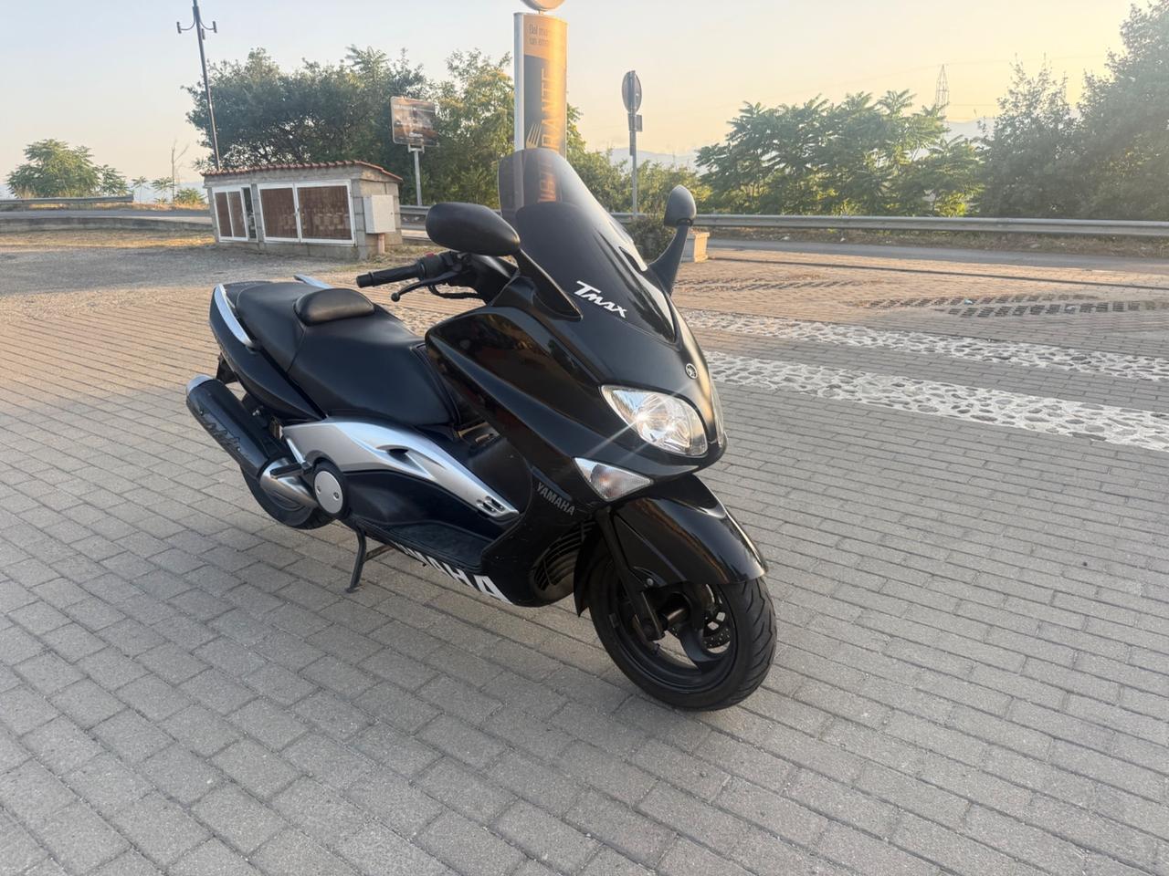 Yamaha TMAX carburatori