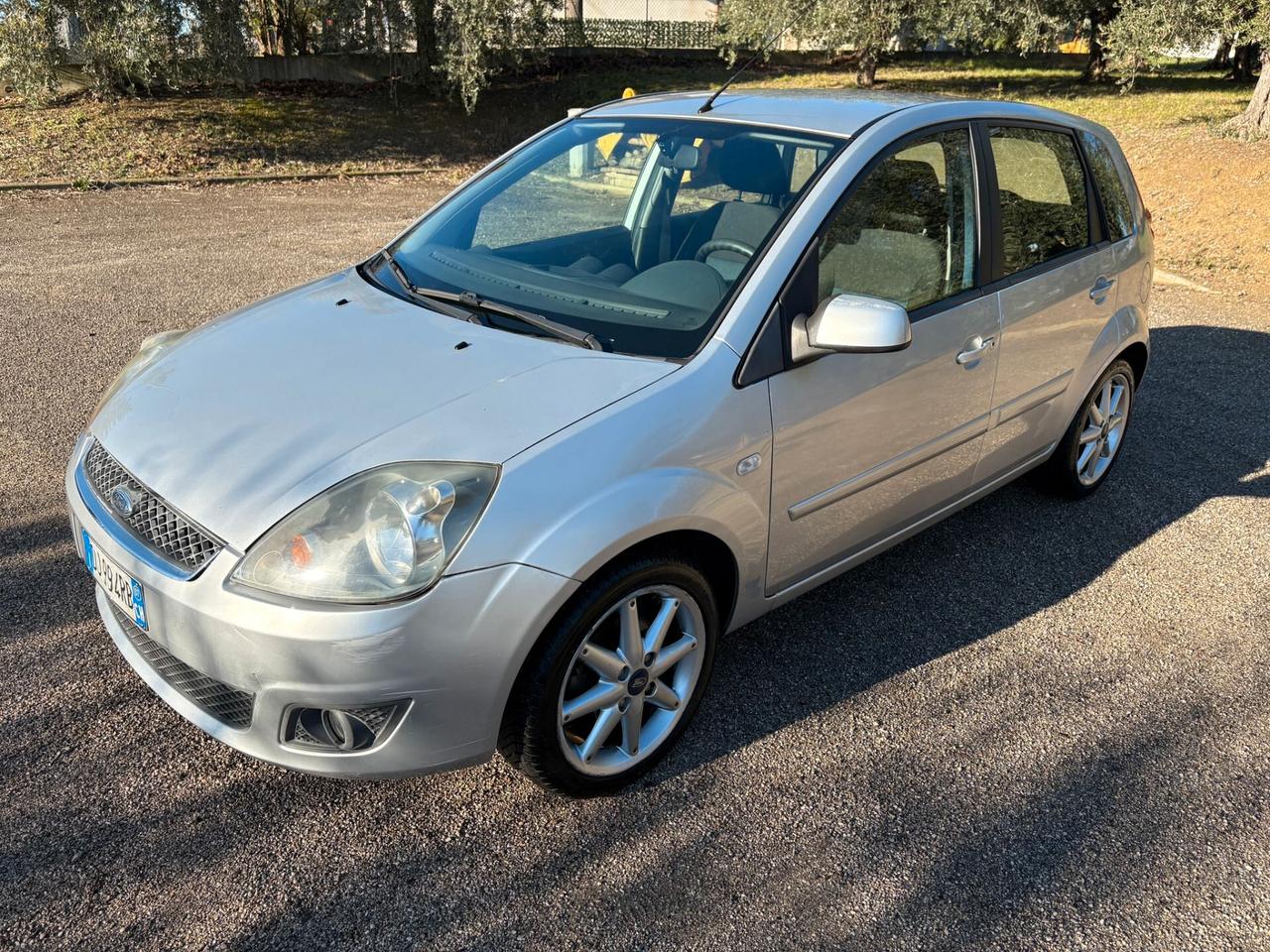 FORD Fiesta 4S 1.4TDCi Ghia 50Kw 5P - 2007