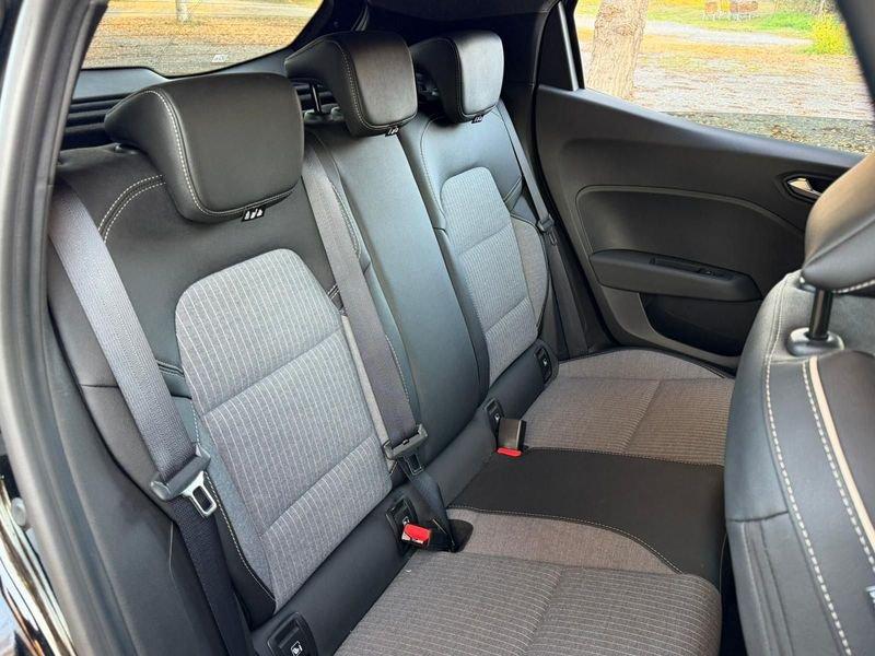 Renault Clio Clio 1.0 tce Techno 90cv "GRIGIO SCISTO"