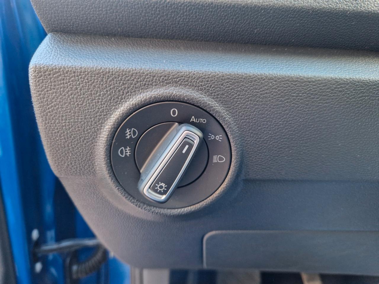 Volkswagen T-Roc 1.0tsi 110cv Style LED-VIRTUAL-R.CAMERA / PROMO