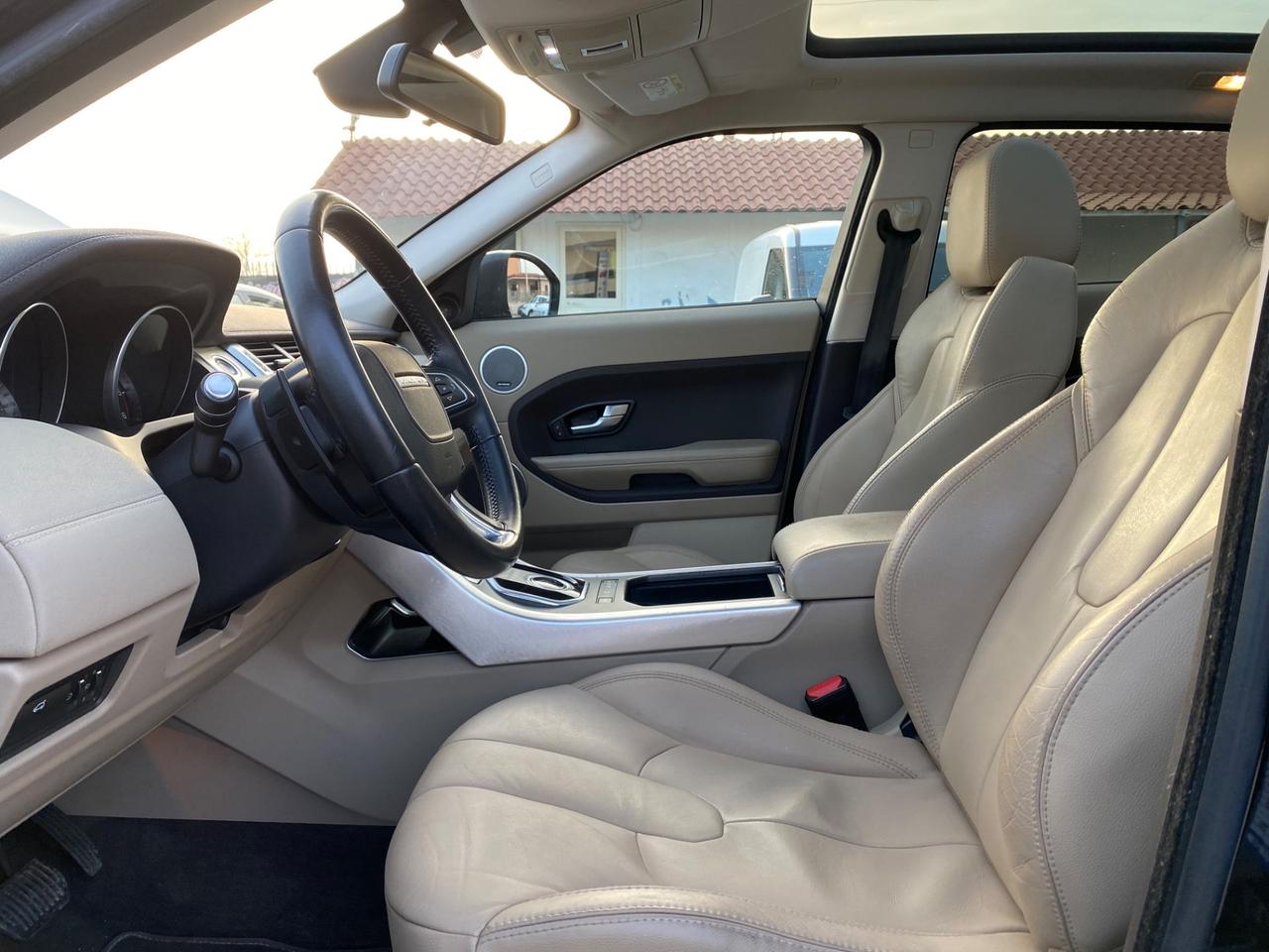 Land Rover Range Evoque 2.2 TD4 5p. Prestige