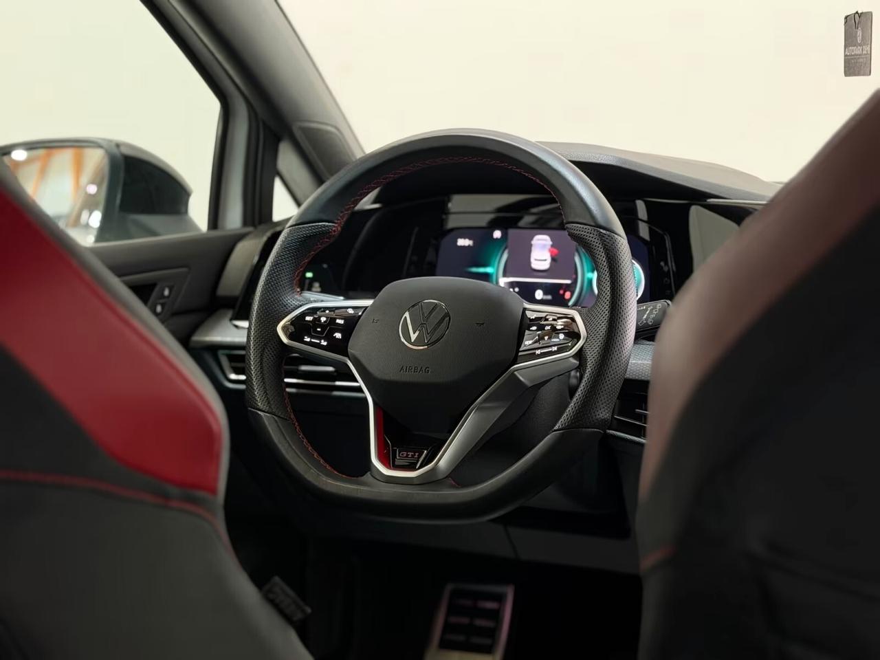 Volkswagen Golf GTI 2.0 TSI DSG 19" BLACK STYLE