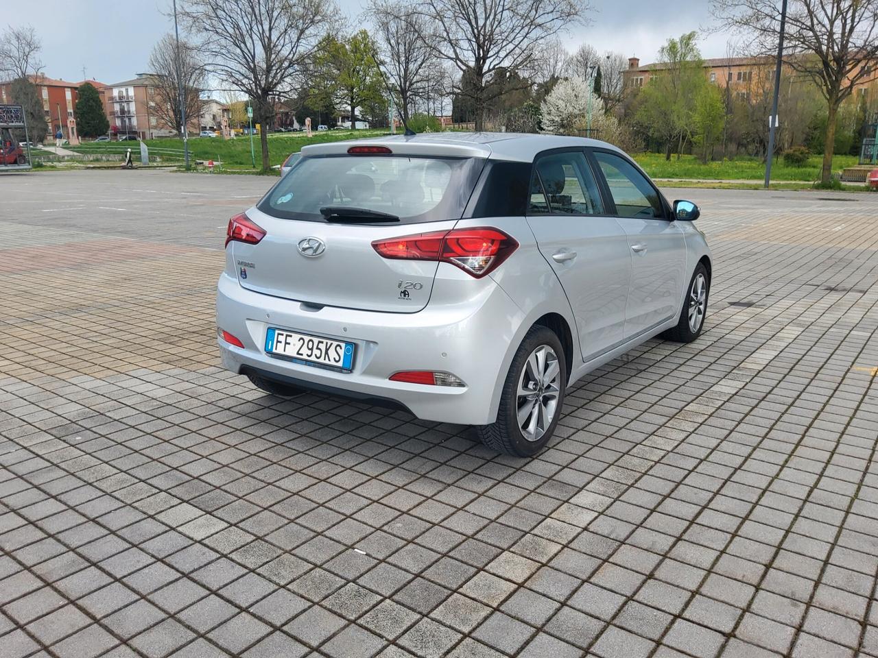 Hyundai i20 1.1 CRDi 12V 5 porte Comfort
