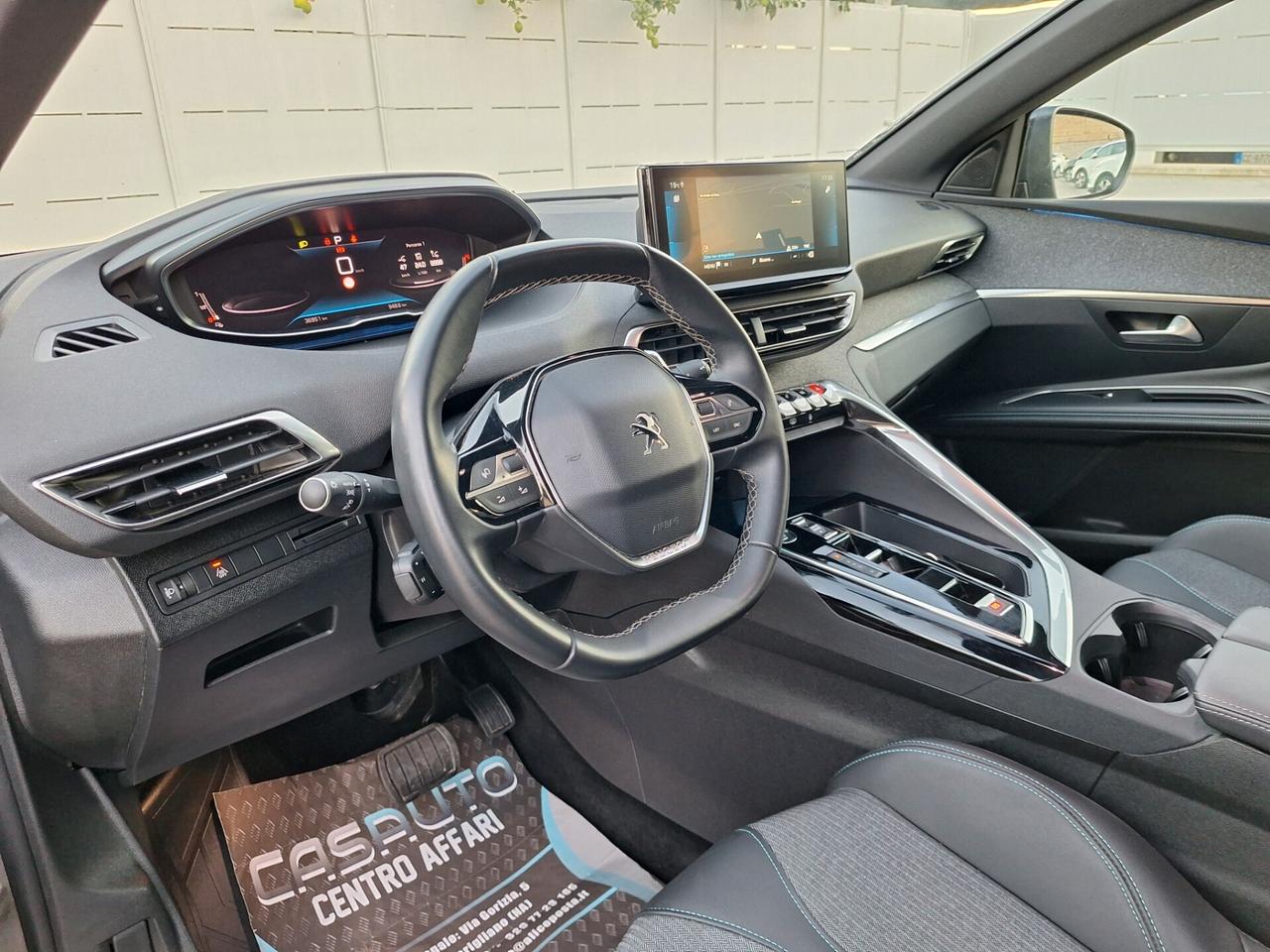 Peugeot 3008 ALLURE PACK 1.5 HDi 130cv EAT8 NAV+RETROCAM. - 2023