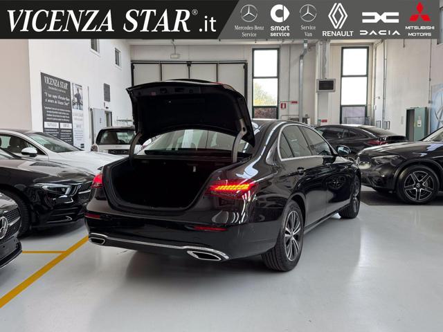 MERCEDES-BENZ E 220 d MHV SPORT