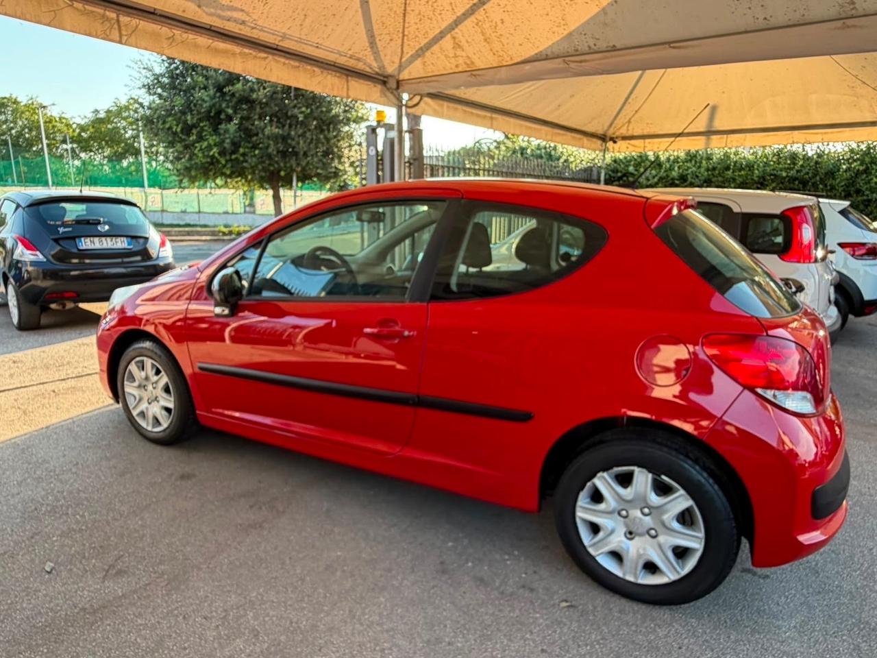 Peugeot 207 1.4 8V 75CV 3p. Energie Sport ECO GPL