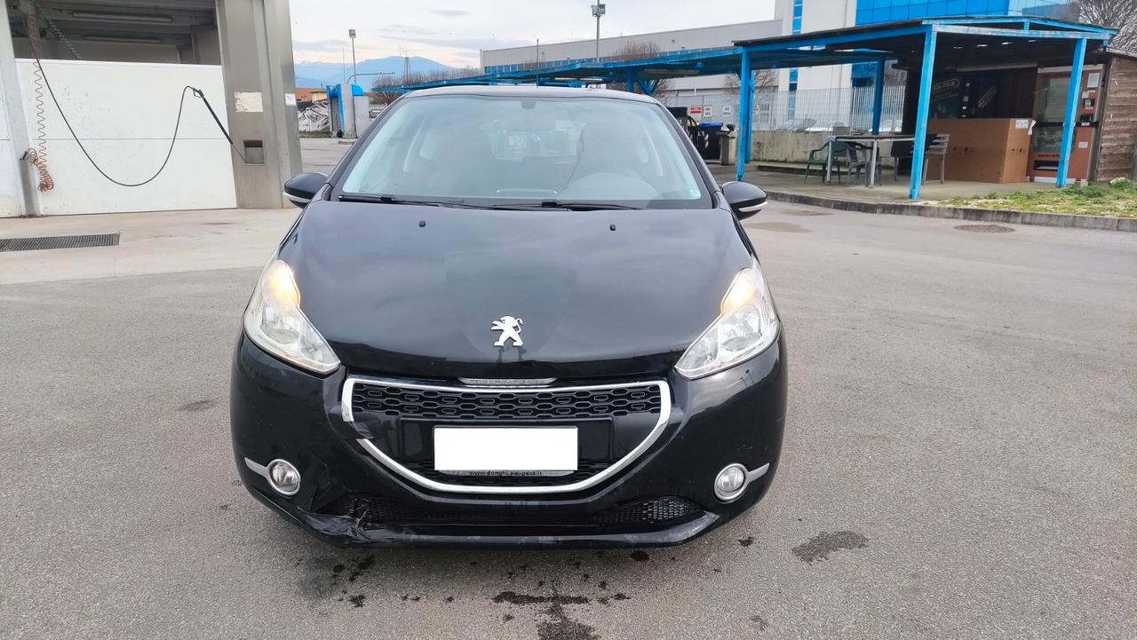 Peugeot 208 1.4 HDi 50KW 68CV 3 porte Allure NEOPATENTATI - 2014