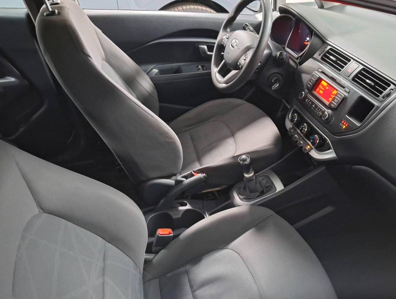 Kia Rio 1.2 CVVT 5p. Cool unica proprietaria