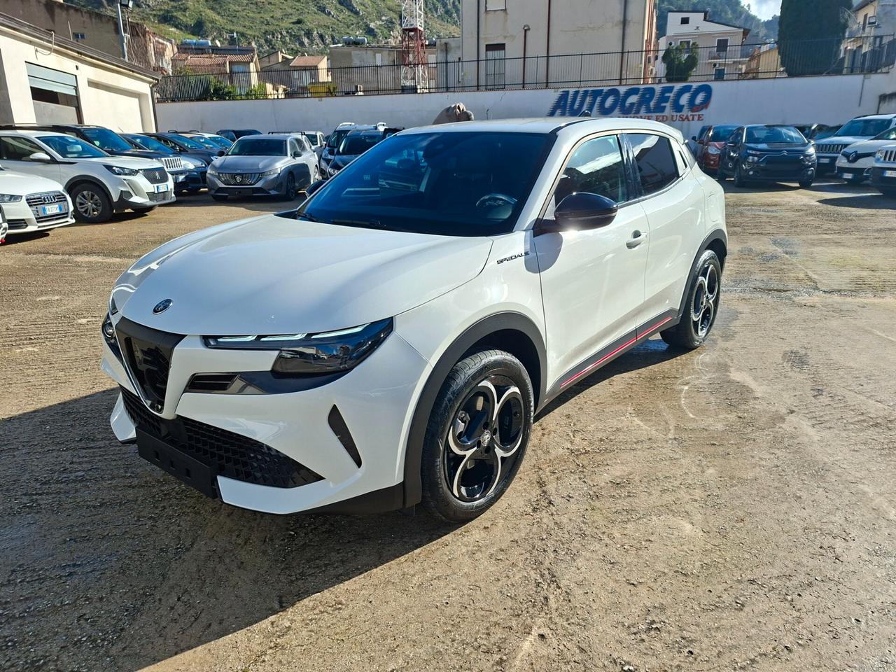 Alfa Romeo Junior 1.2 136 CV Hybrid eDCT6 Speciale