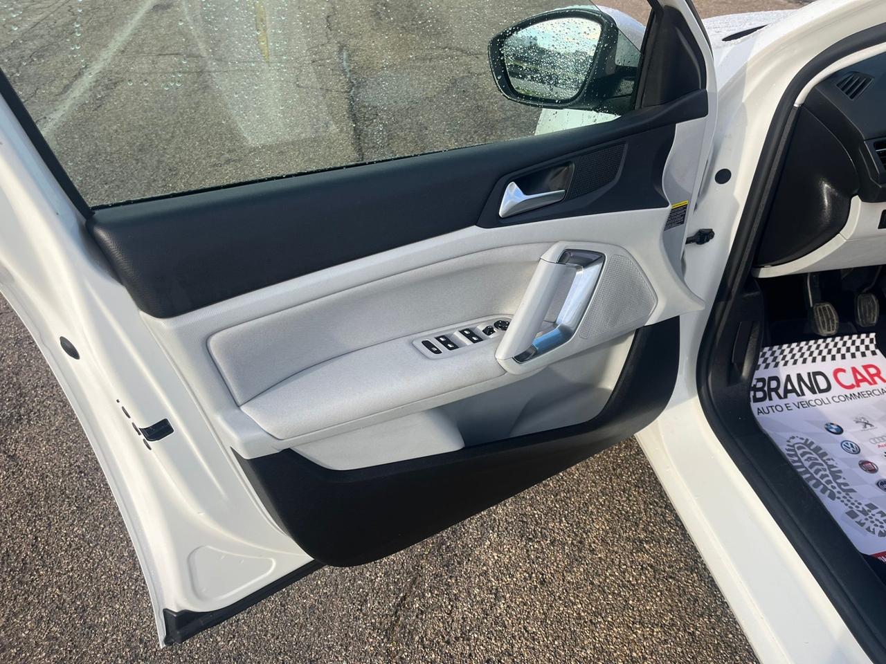 Peugeot 308 BlueHDi 120 SW Allure Unipro 2015