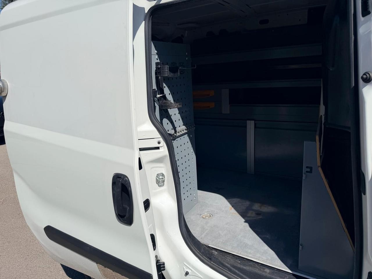 Fiat DOBLÒ CARGO 1.4 T-JET NATURAL POWER SX – 2019