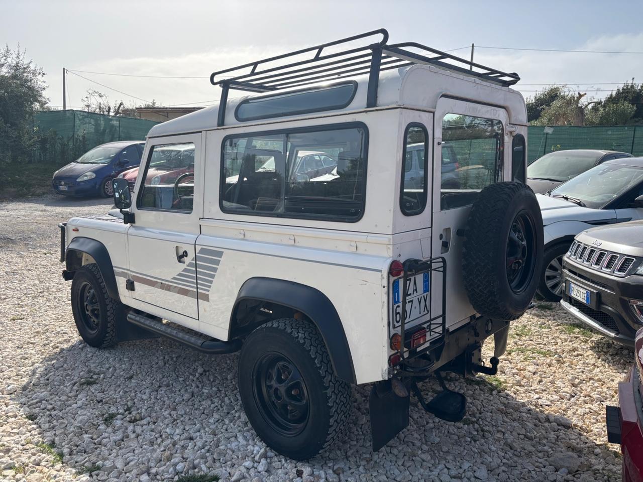 Land Rover Defender 90 diesel Hard-top