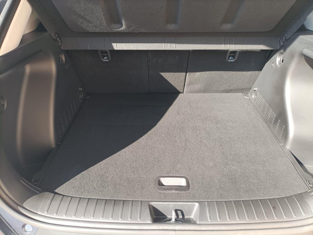 Hyundai Kona HEV 1.6 DCT Business