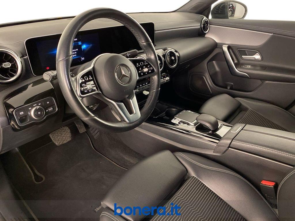 Mercedes CLA Shooting Brake 220 Sport 7G-DCT