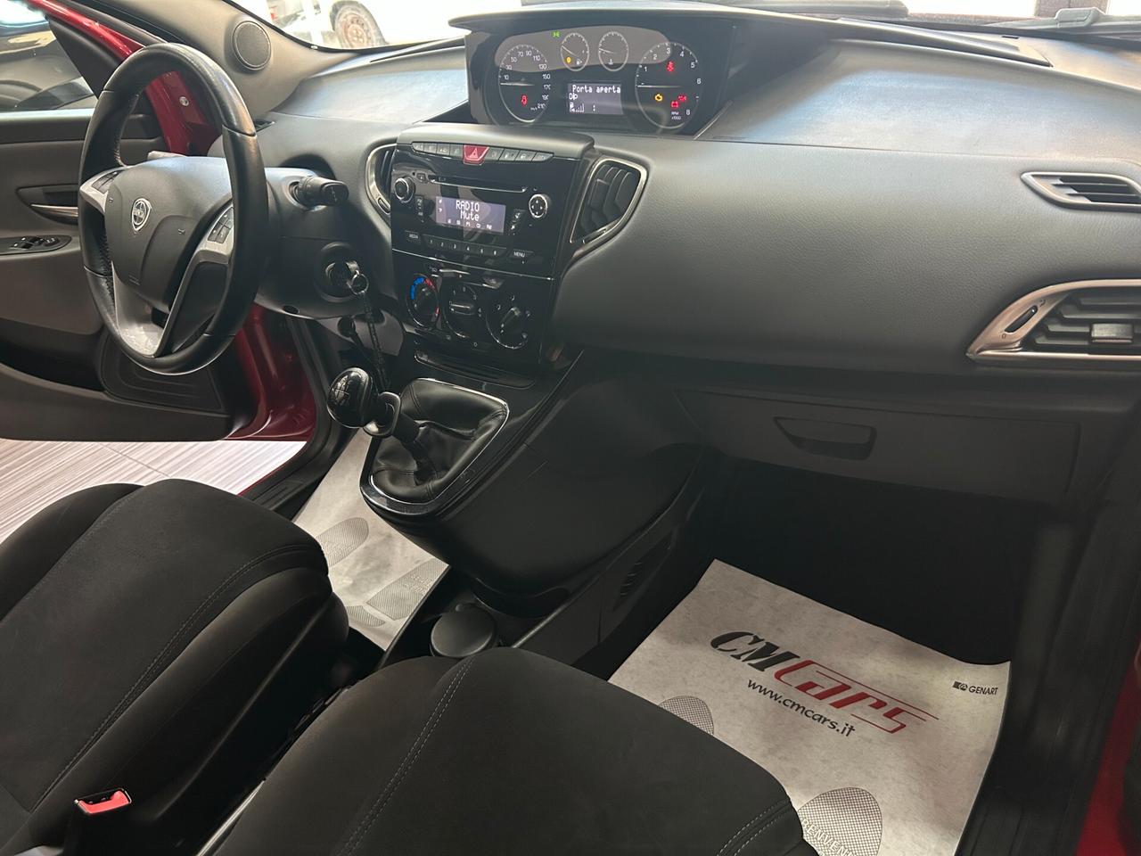 Lancia Ypsilon 0.9 Twinair Ecochic Metano di serie Gold ITALIANA