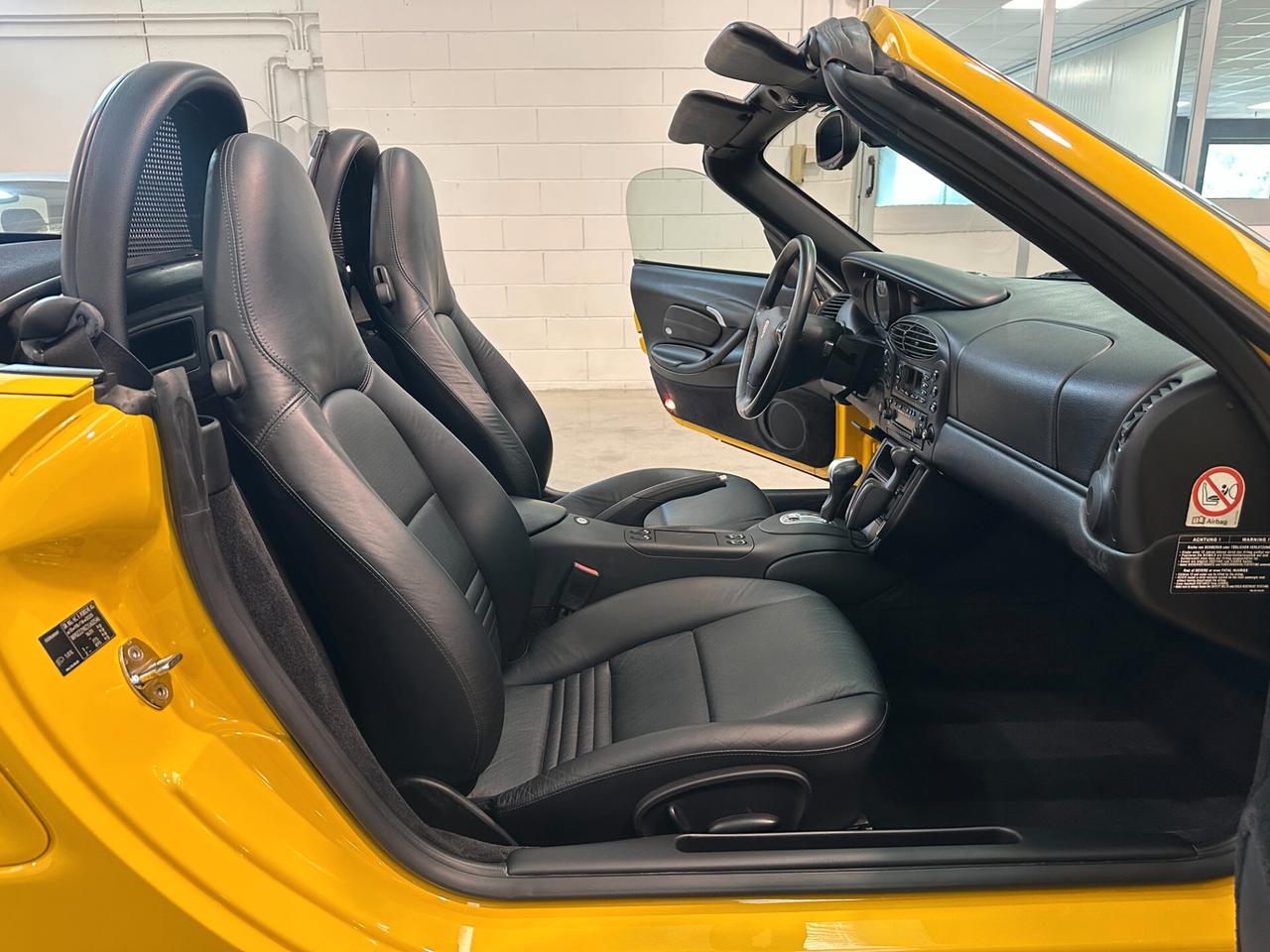 Porsche Boxster 2.7i 24V cat