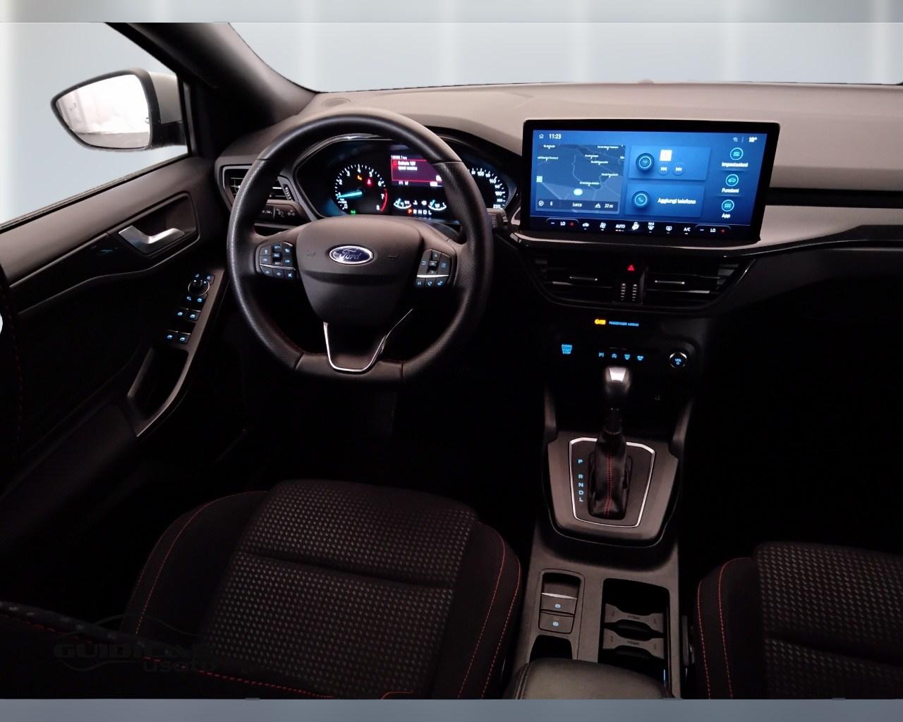 FORD Focus V 2022 - Focus 1.0t ecoboost h ST-Line 155cv powershift