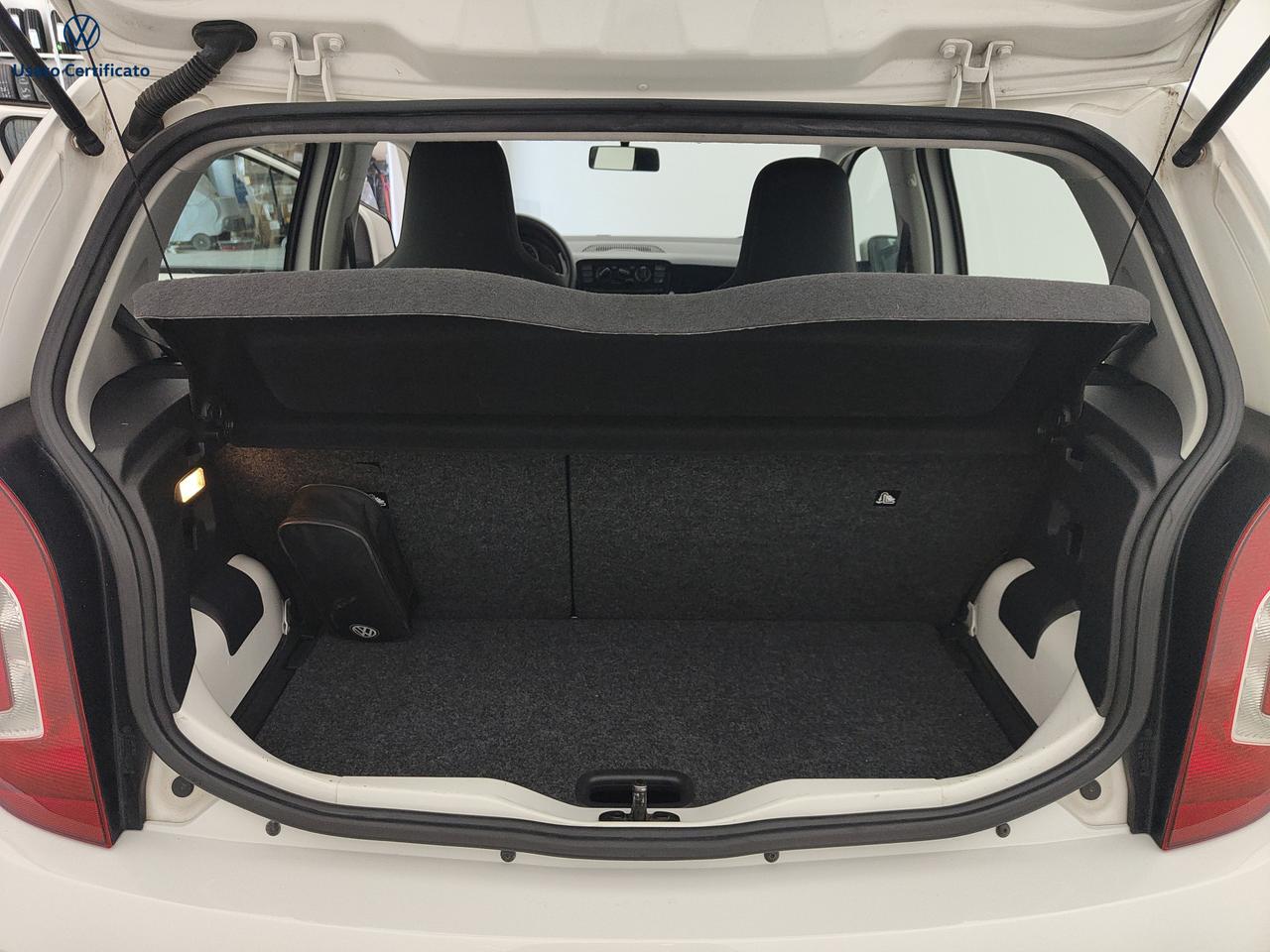 VOLKSWAGEN up! - 1.0 5p. move up!