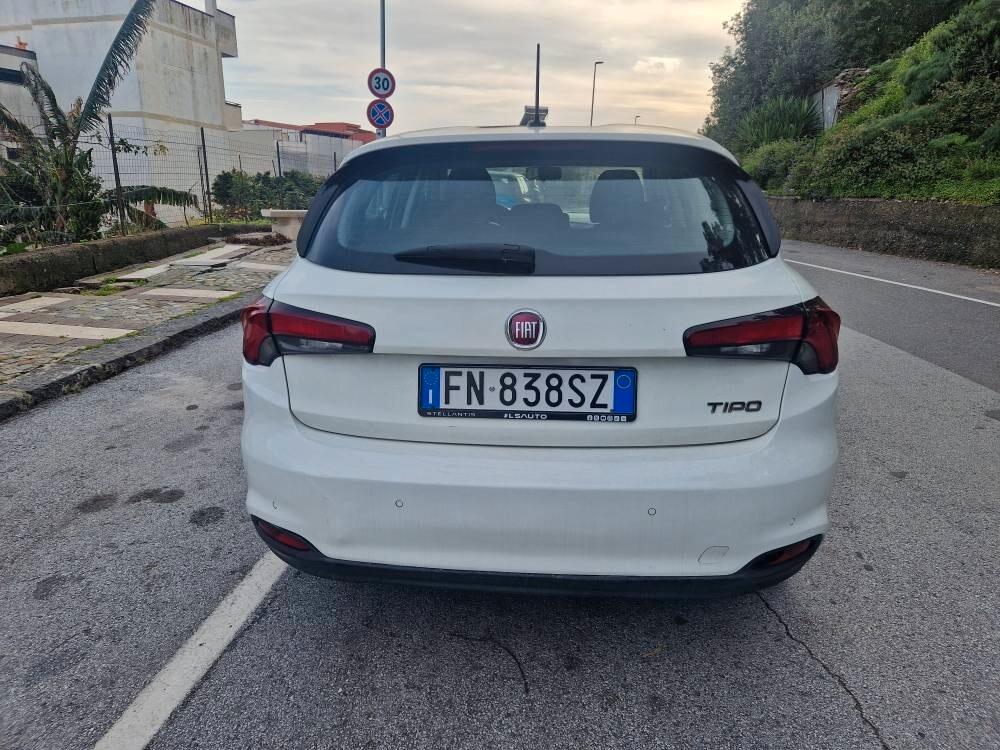 Fiat Tipo 1.6 Mjt 4 porte Lounge