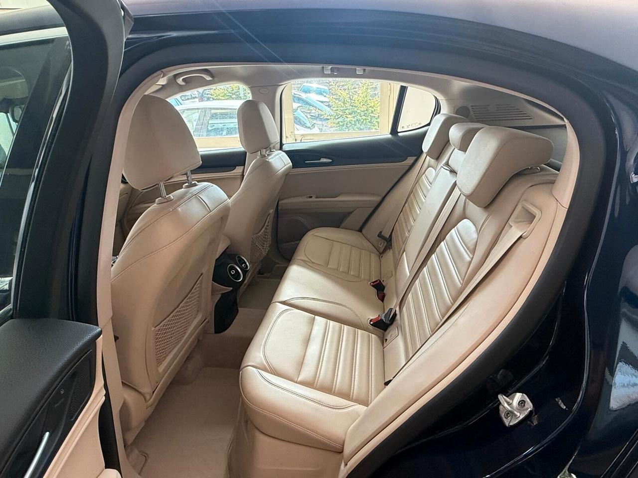 Alfa Romeo Stelvio 2.2 Turbodiesel 210 CV AT8 Q4 Super