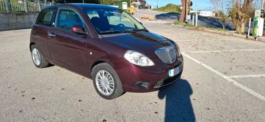 Lancia Ypsilon 1.4 Oro Ecochic GPL