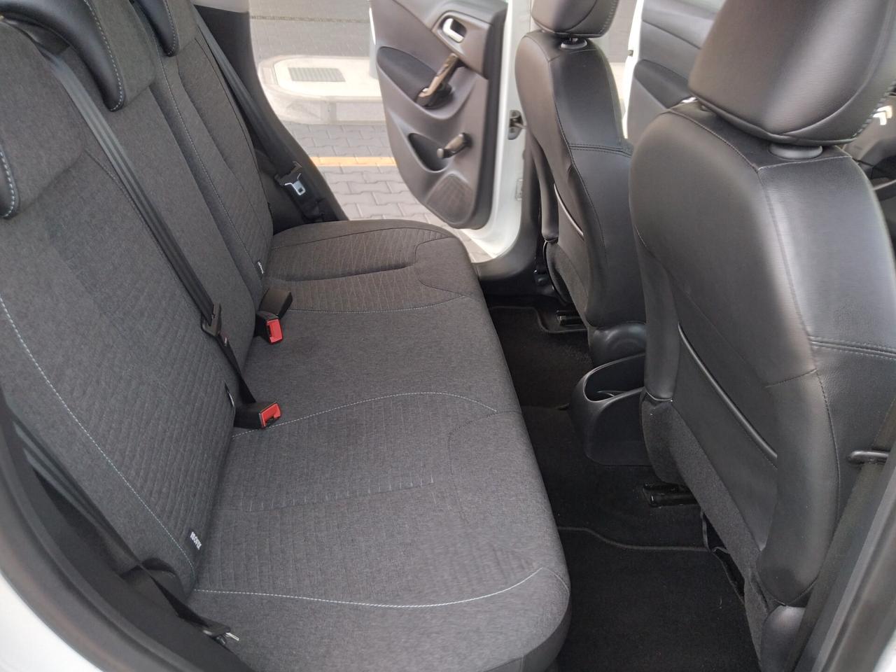 Citroen C3 PureTech 82 Exclusive x neopatentati