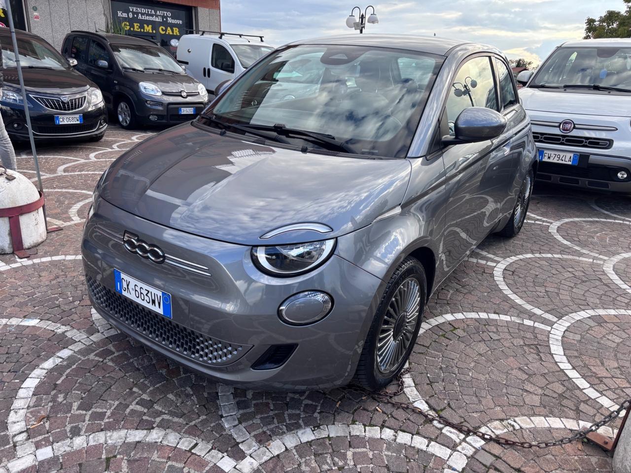 Fiat 500e Icon