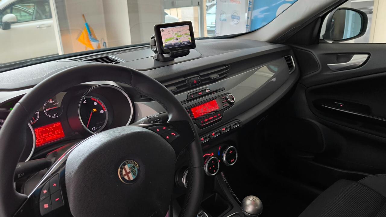 Alfa Romeo Giulietta 2.0 JTDm-2 140 CV Distinctive