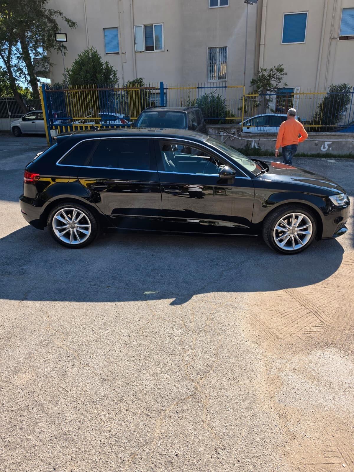 Audi A3 SPB 1.6 TDI 116 CV Sport