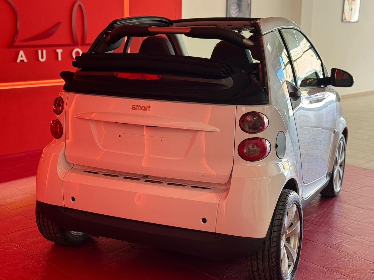 Smart ForTwo 800 33 kW cabrio pure cdi