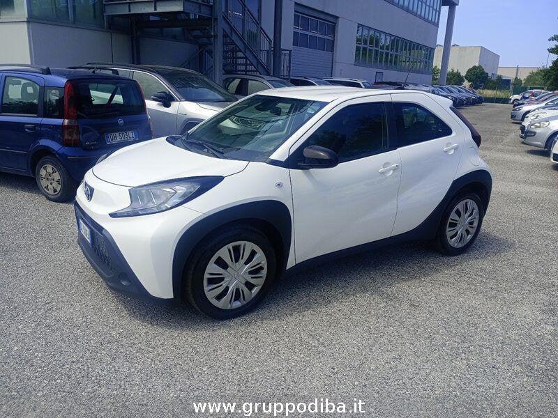 Toyota Aygo X 1.0 Active 72cv
