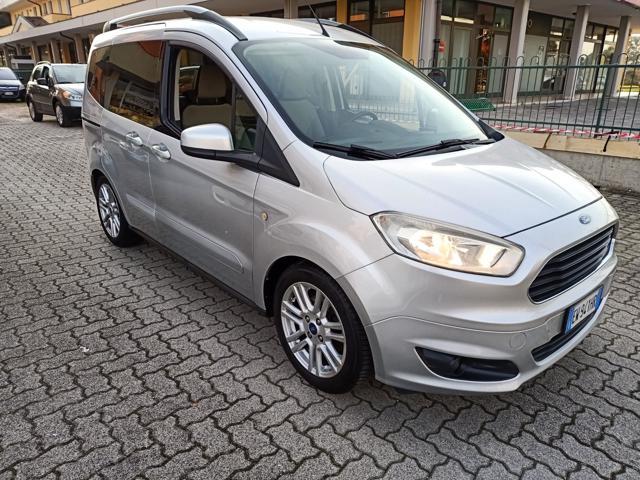 FORD Tourneo Courier 1.6 TDCI 95 CV Titanium