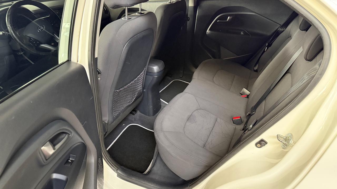 Kia Rio 1.4 CRDi WGT 5p. EX PLUS