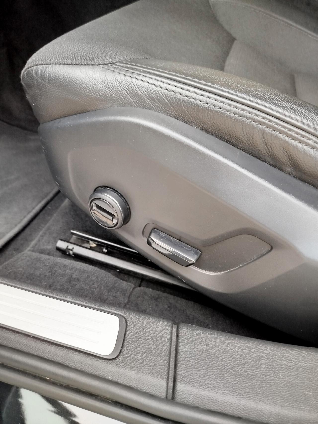 Volvo V60 B4 (d) Geartronic Momentum Business