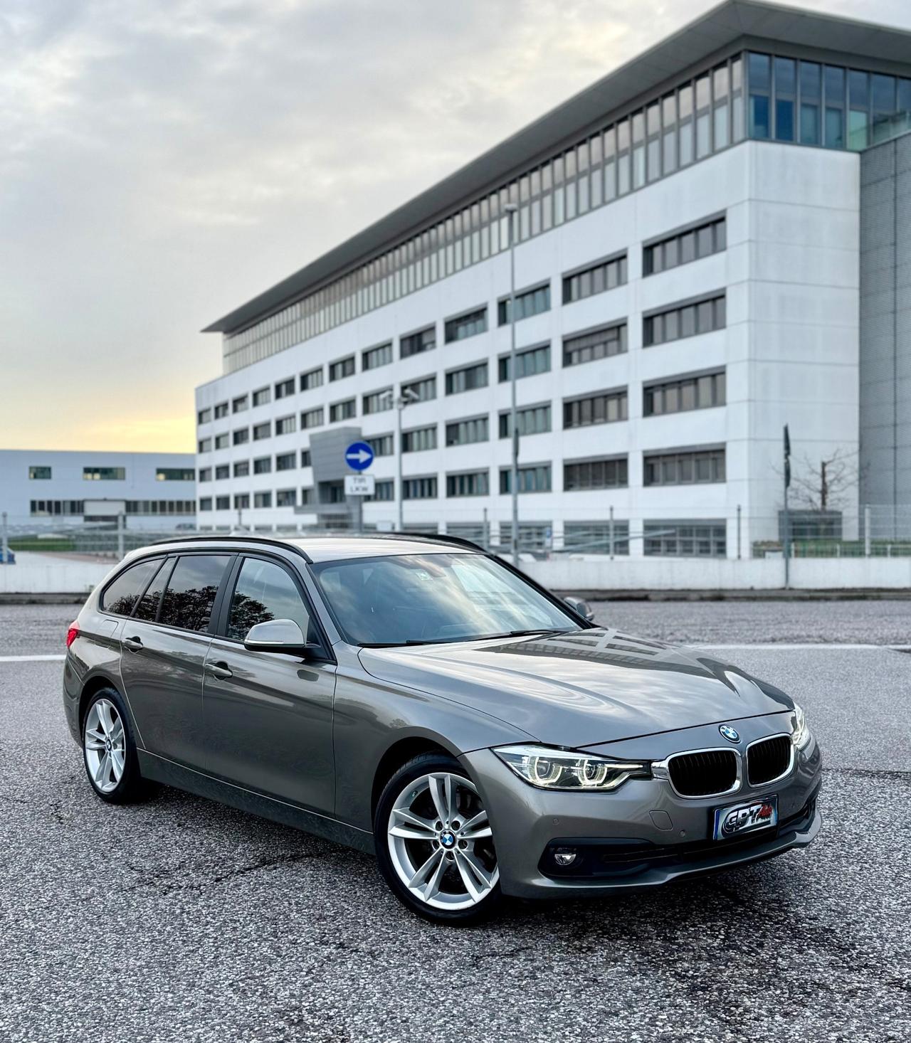 Bmw 320 320d xDrive Luxury