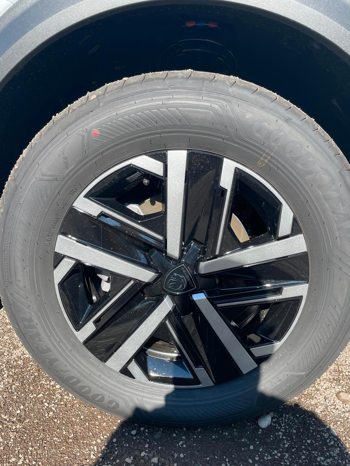 Peugeot 2008 1.2 Style 100cv turbobenzina