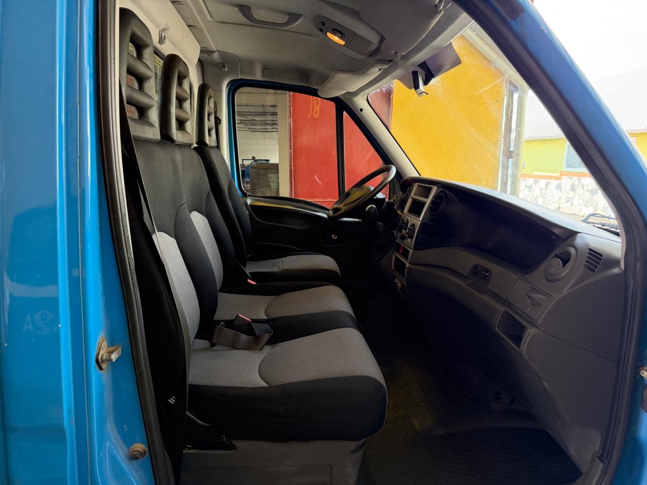 Iveco Daily Ribaltabile trilaterale Gemellato - 2010