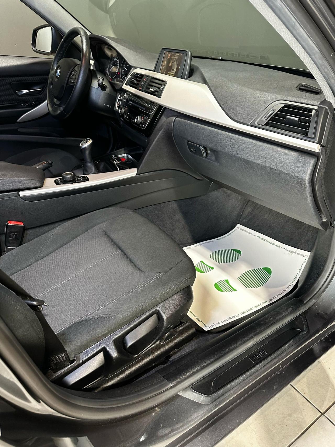 Bmw 320 320d Business Advantage IVA ESPOSTA