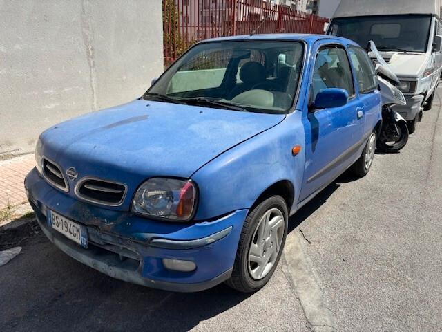 Nissan Micra 1.0 anche permuta o scambi0