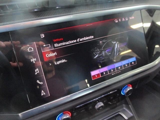 Audi Q3 SPB 35 TDI S tronic Identity Black