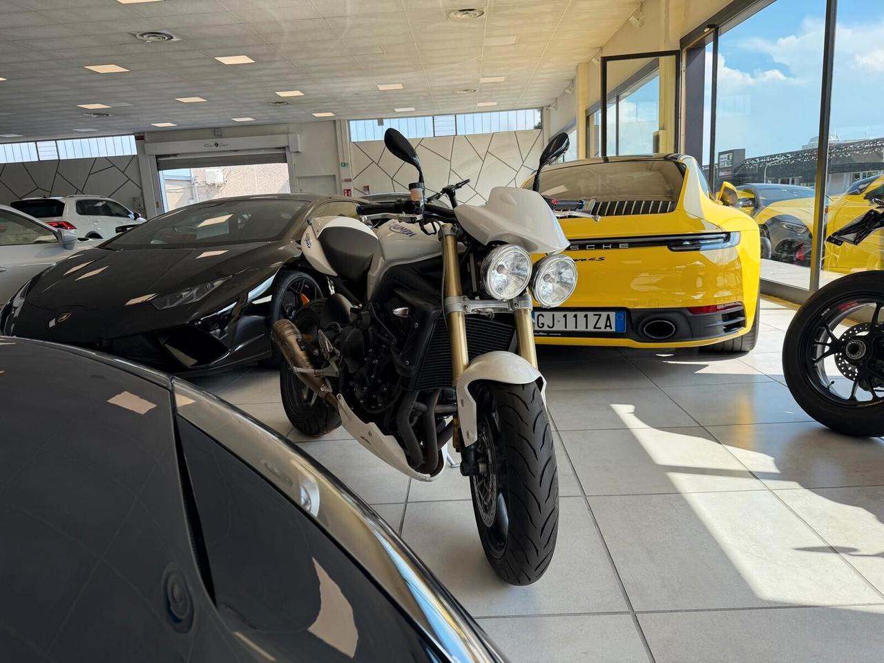 Triumph Speed Triple 675