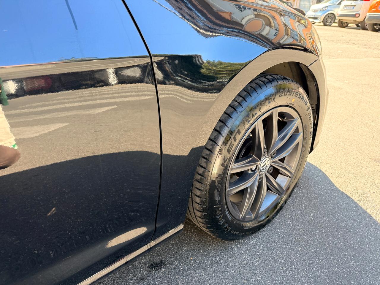 VW Golf 1.6 TDI 115cv Automatico DSG Garanzia 12m