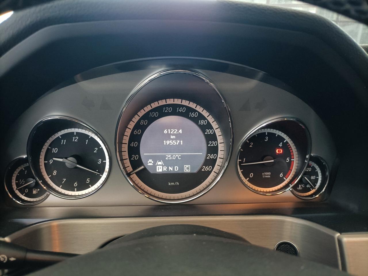 Mercedes-benz E 250 CDI BlueEFFICIENCY Avantgarde AMG - 2010